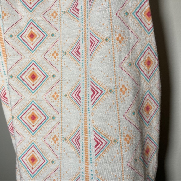 🪴3/$15 Flowy Aztec Mudd lace tank white orange - Picture 4 of 8